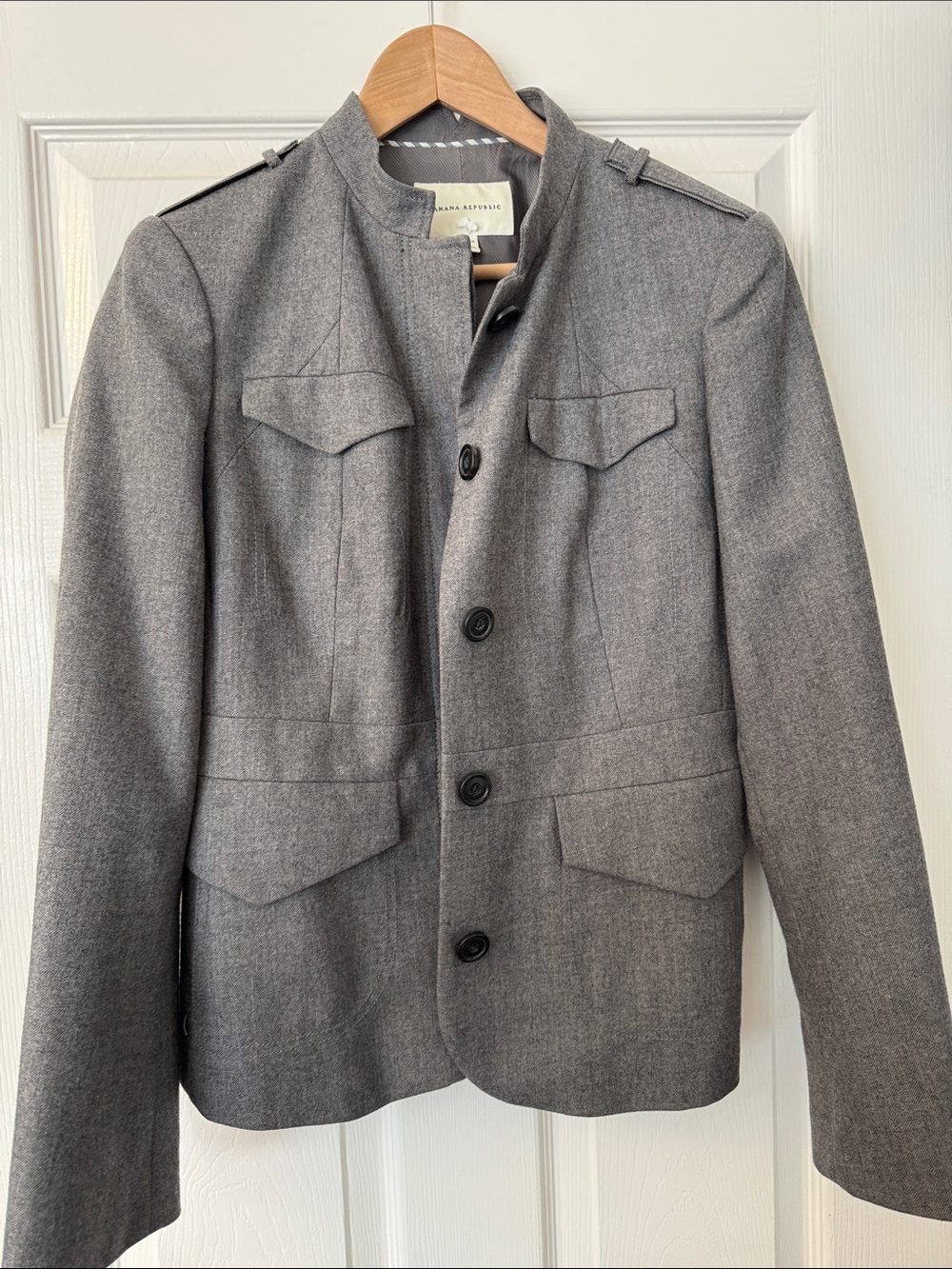 Banana Republic Gray Wool
Military-Inspired Blazer